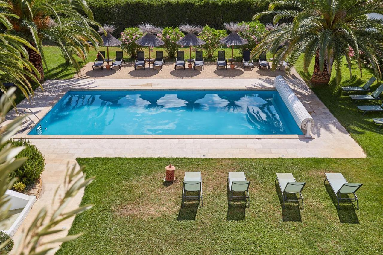 Logis Hotel Le Rodin Arles Eksteriør billede