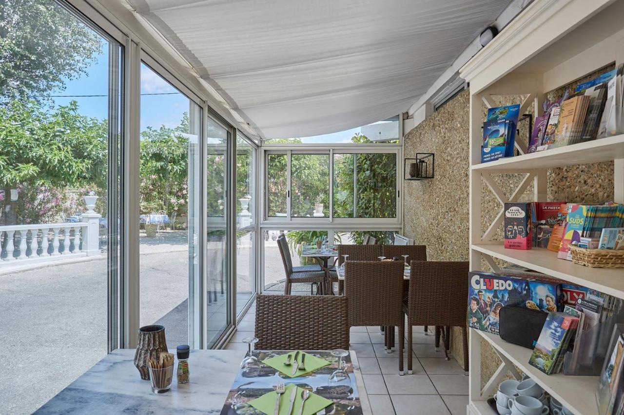 Logis Hotel Le Rodin Arles Eksteriør billede