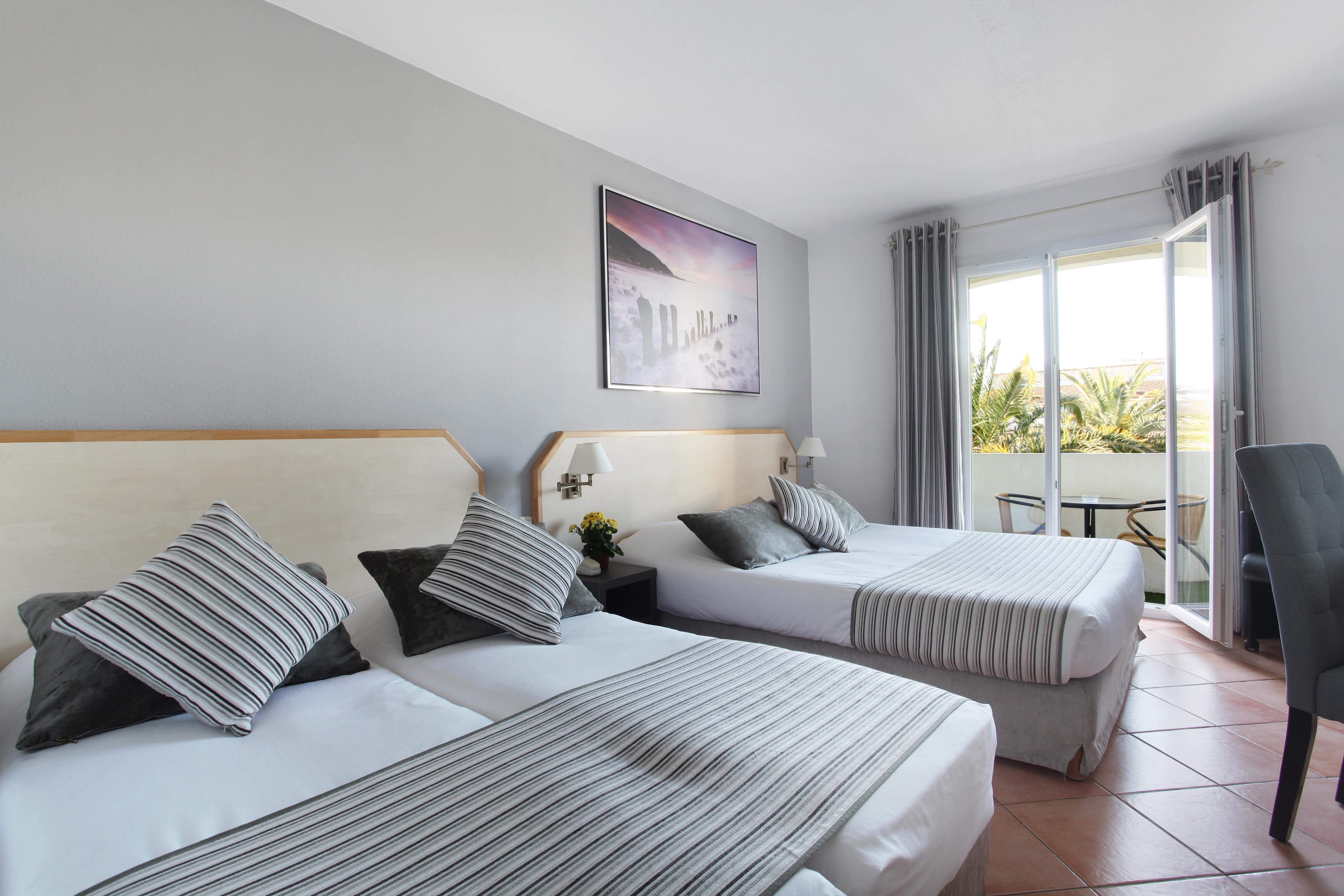 Logis Hotel Le Rodin Arles Eksteriør billede